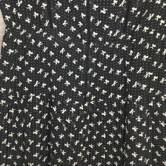 Anthro Willow & Clay Bow Print Pleated Dress - Picture 3 of 10